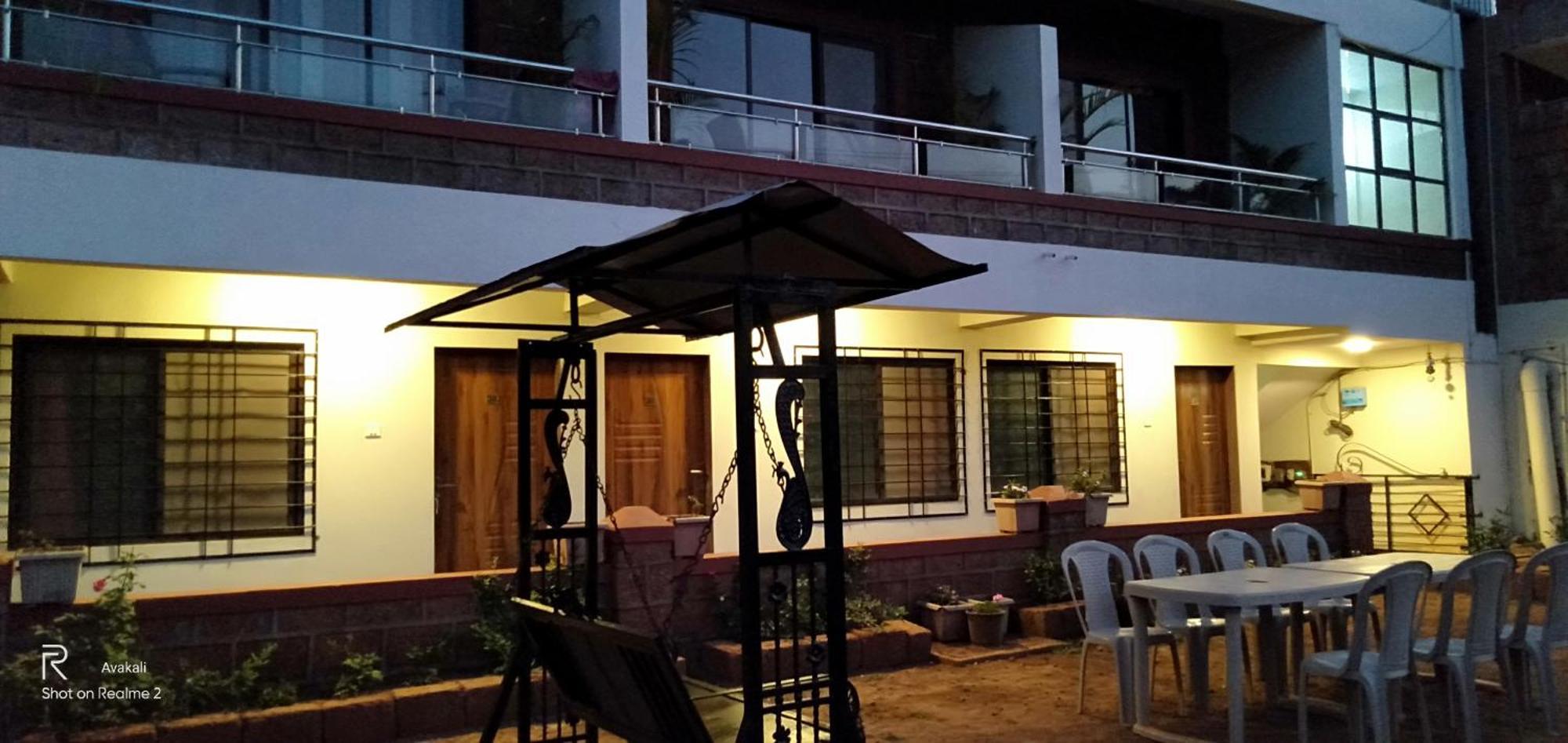 Stay Classy Mahābaleshwar Exterior foto